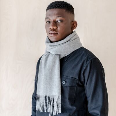 Lambswool Men's Scarf in Grey Melange