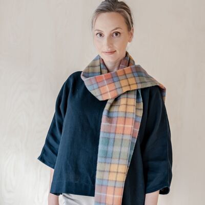 Lambswool Scarf in Buchanan Antique Tartan