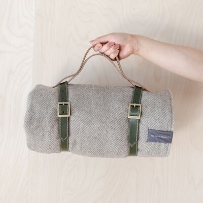 Leather Picnic Carrier - Olive Leather