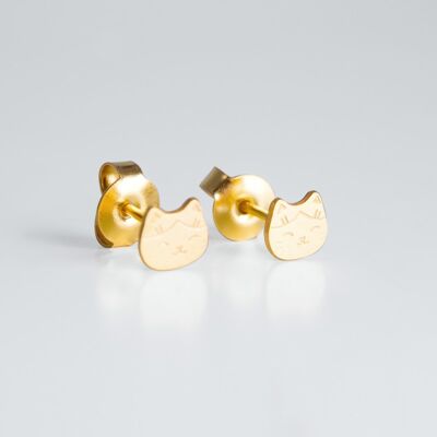 Manekineko earrings