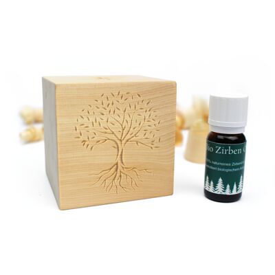 Baum Zirbenwürfel Set | Würfel aus Zirbenholz mit Motiv und Tropfstruktur + BIO Zirben-Öl (10 ml)