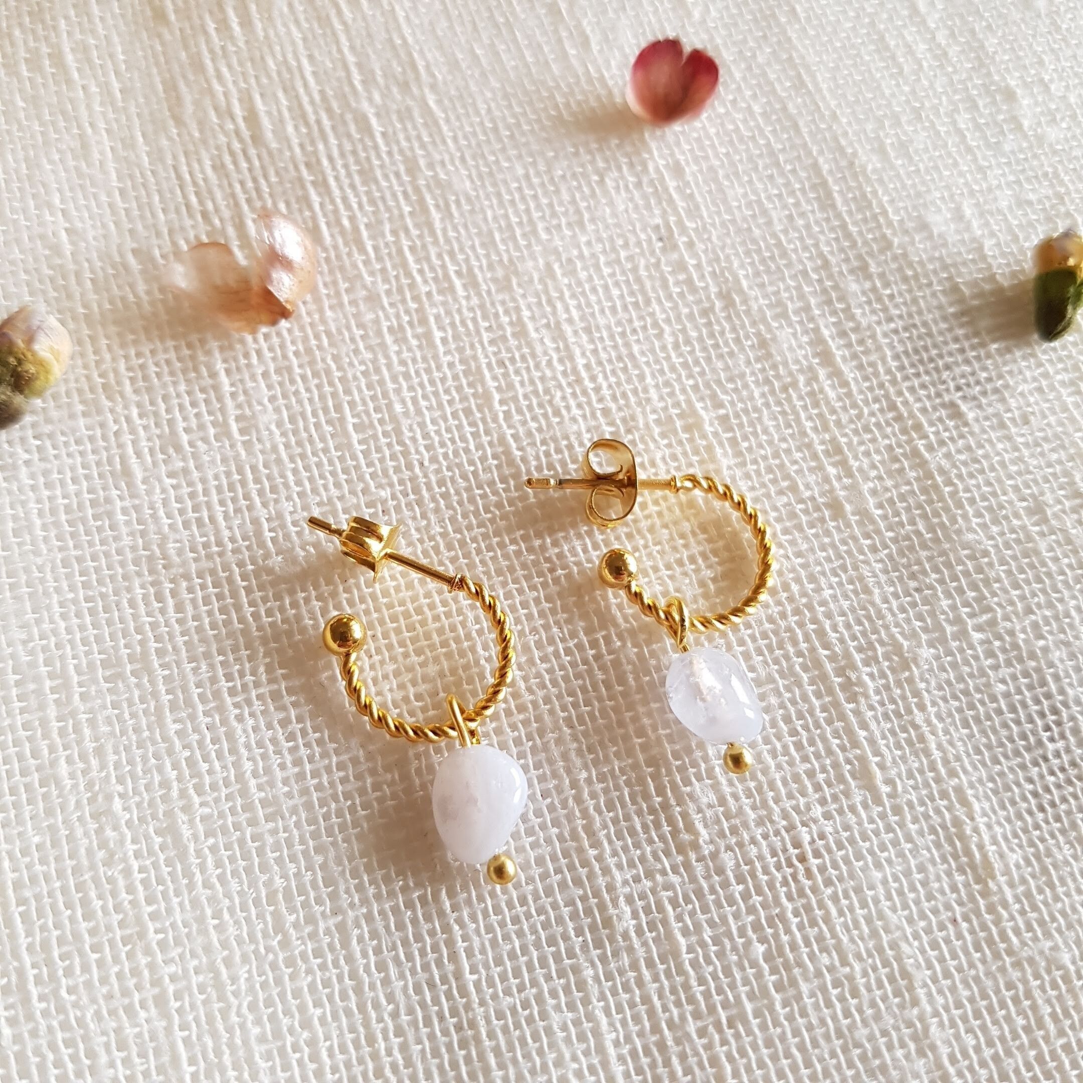 FAME orecchini calcedonio