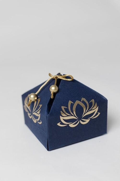BLUE LOTUS GIFT BOX