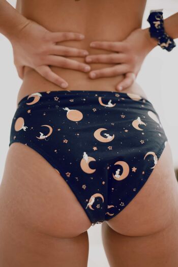 Culotte menstruelle Meuf x Agathe Sorlet - Taille Haute - La Sorcière 1