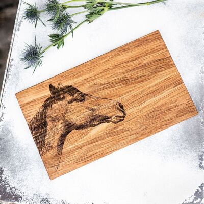 Cutting board oak horse engraving