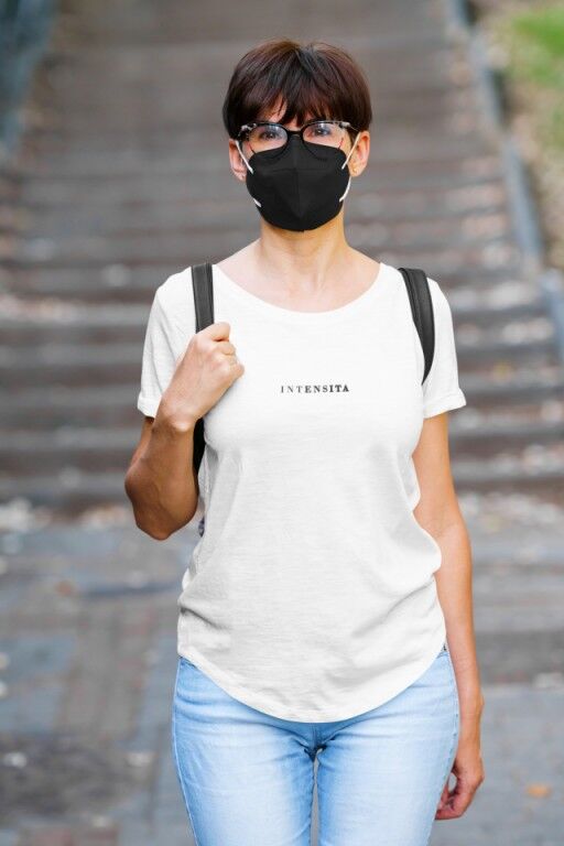 Intensiv tailliertes T-Shirt