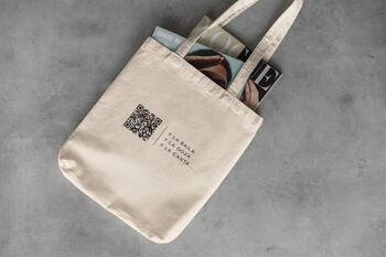 Totebag "Et elle danse et s'amuse..."