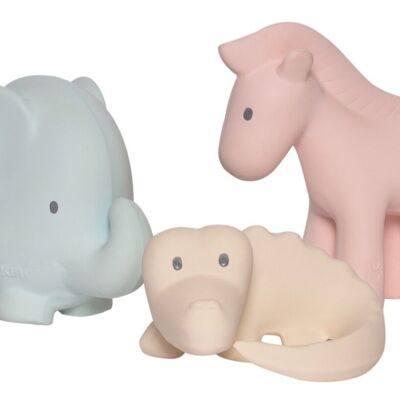 Tikiri: Collezione Marshmallow SET DI 3 ANIMALI: elefante blu 11cm, cavallo rosa 12cm e coccodrillo color crema 5cm, con campanello, in gomma naturale, in un sacchetto a rete, 0 + & # x20;