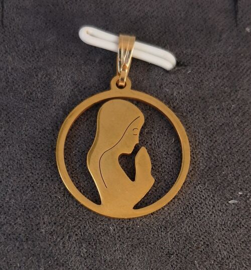 GABRIELLE : pendentif maman-