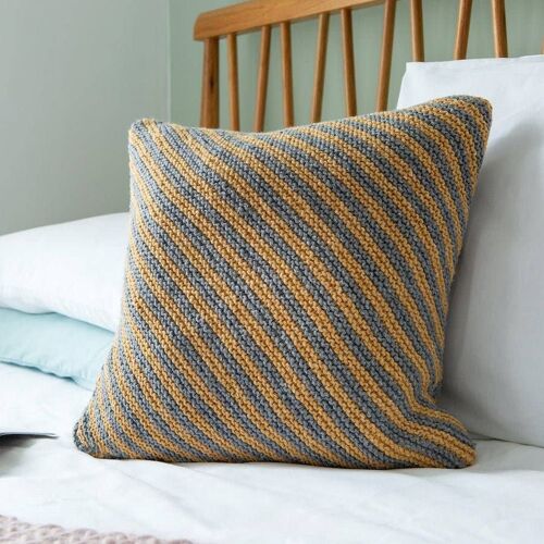 Striped Cushion Cover Knitting Kit