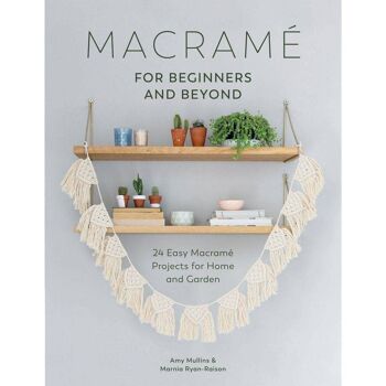 Livre en macramé 1