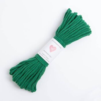 Corde en macramé 5 mm en vert 1