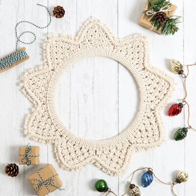 Kit de manualidades con corona de estrellas de macramé