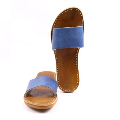Sandalia de piel vaquera azul