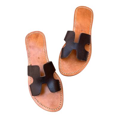 Moroccan leather sandals black-white