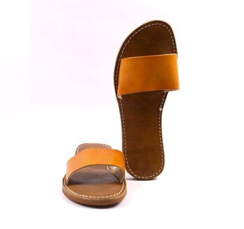 Sandale en cuir orange 1