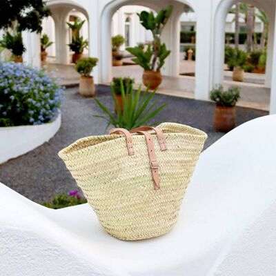Straw market bag with short Leather Handles