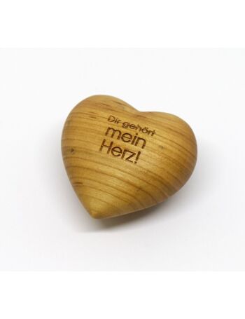 Coeur en bois 'Mon coeur t'appartient !'
