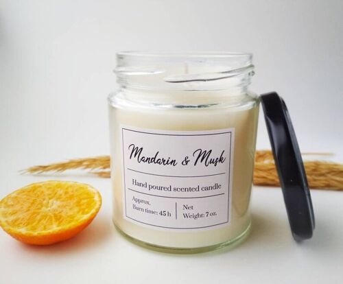 Soy wax candle Mandarin and Musk scented