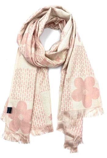 foulard en laine rose. 1