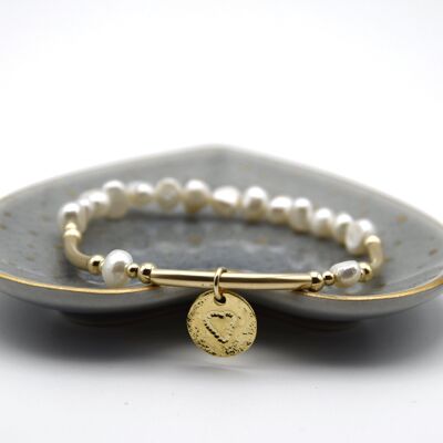 Freshwater Pearl & 14k Gold Filled Bracelet with disc charm - With charm