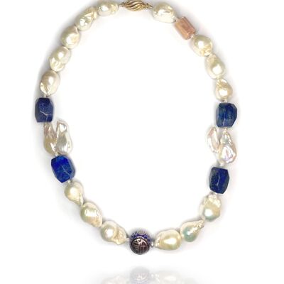 Necklace: Baroque pearls and lapis lazuli