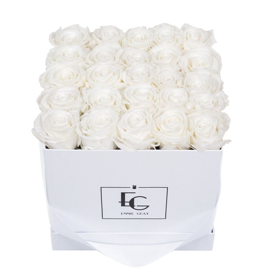 Scatola classica rosa infinita | Bianco puro | M