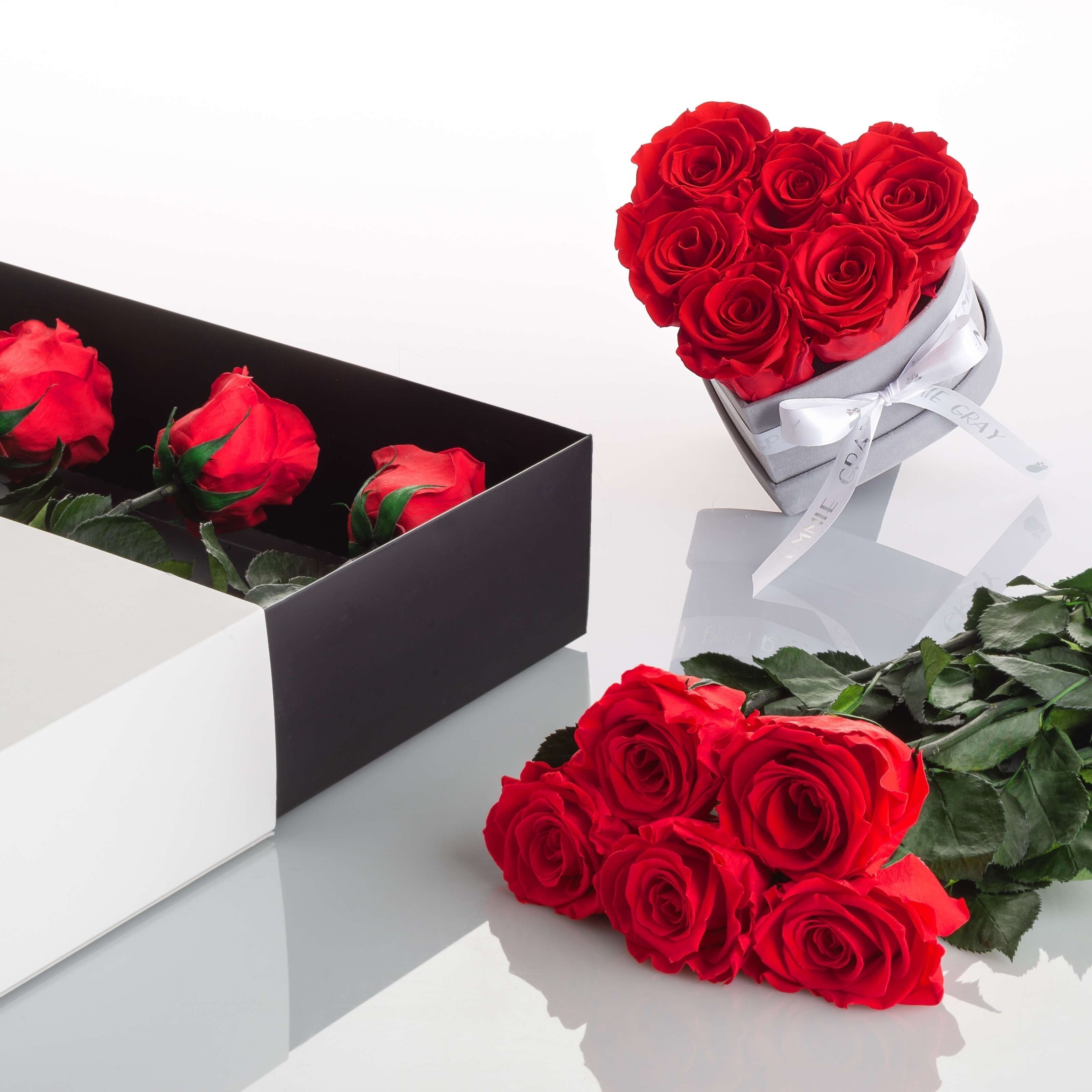 Incantevole set di fiori