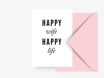 Carte postale / femme heureuse 1