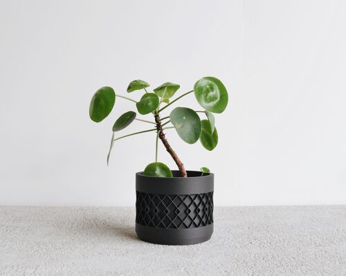 Black aztek planter - m