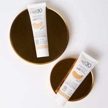 ** Boîte de 10 unités ** CC-CREAM SPF30 - Protecteur Solaire Minéral avec couleur - Tous les types de pièces 2