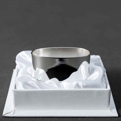 Oval napkin ring box