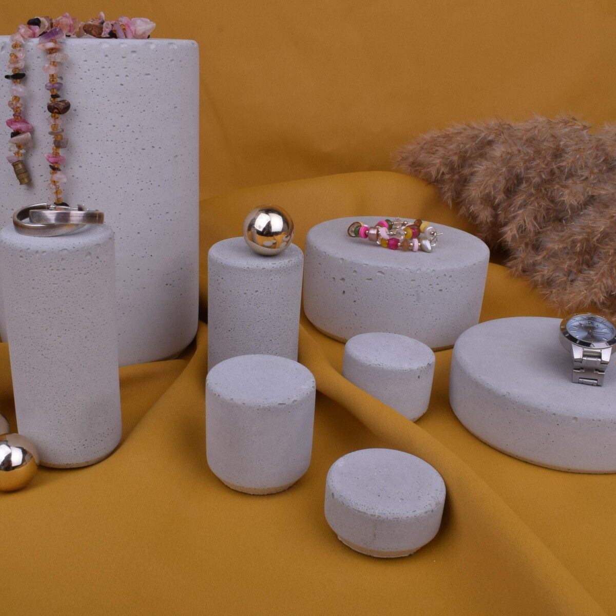 Schmuckschale Schmuckständer 8er-Set Design aus Beton