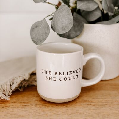 Tasse "She believed she could"