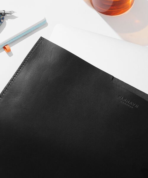 Vacchetta Sleeve (Macbook Pro) · Black - Macbook Pro 14" (M1 / 2021)