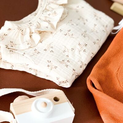 BEIGE FLOWERS BLOUSE