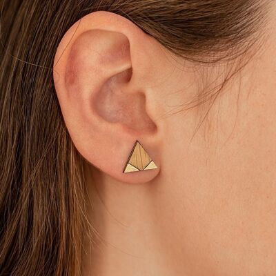 Wooden ear studs triangle - oak gold