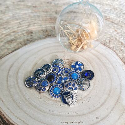 Set of 6 Dark Blue Metal Snaps