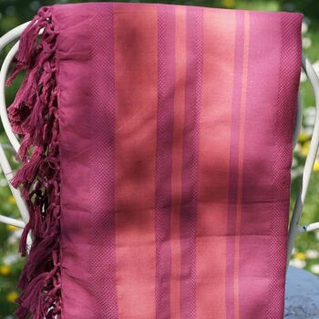 FOUTA TISSÉE EN COTON BIOLOGIQUE - GARDEN - couleur FUSHIA 5