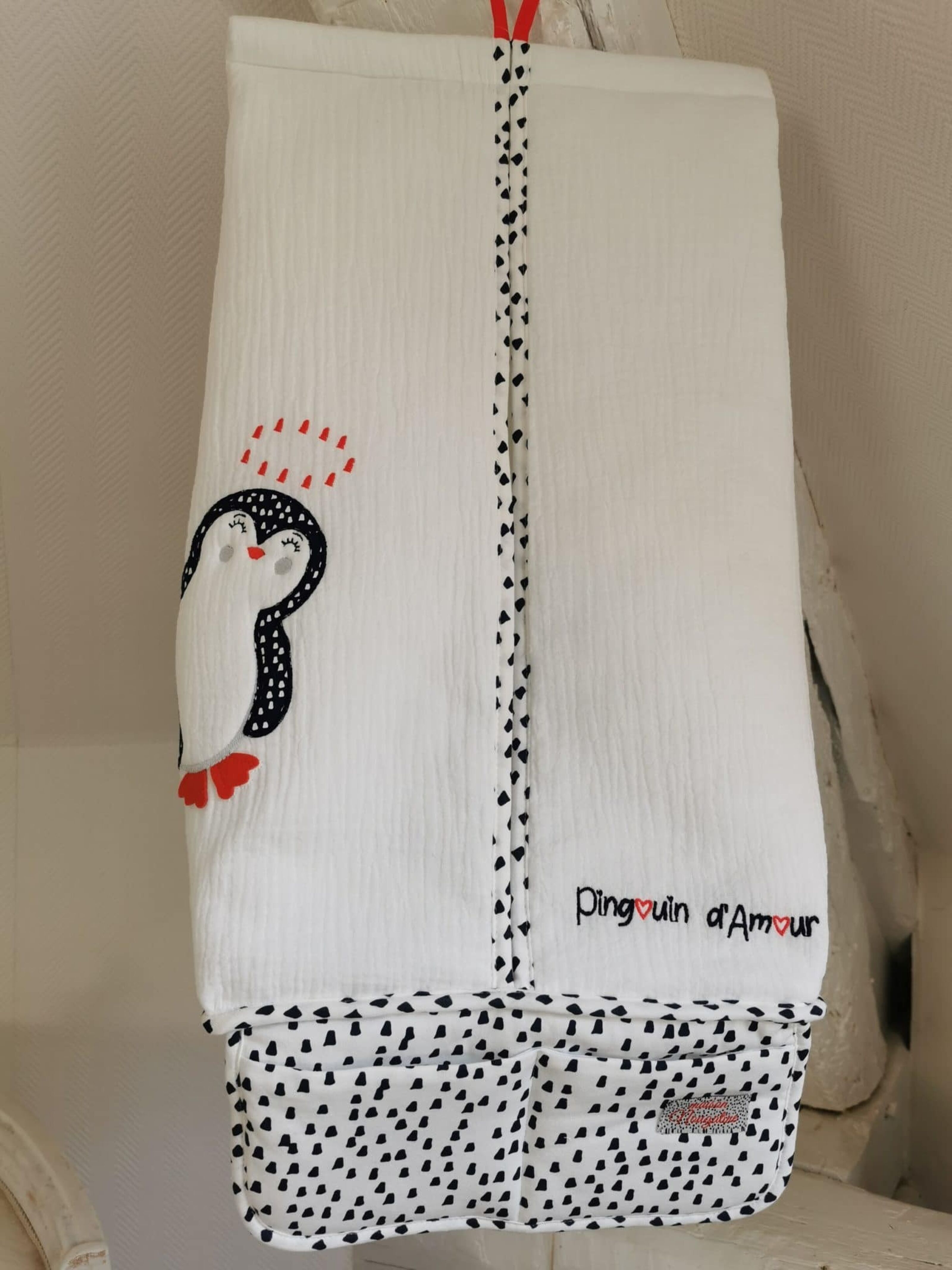 Protège Carnet de Santé bébé Pingouin Blanc - Maison Nougatine