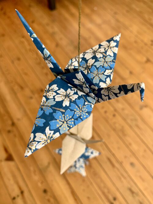 La Guirlande en Origami, Bleu Foncé & Blanc