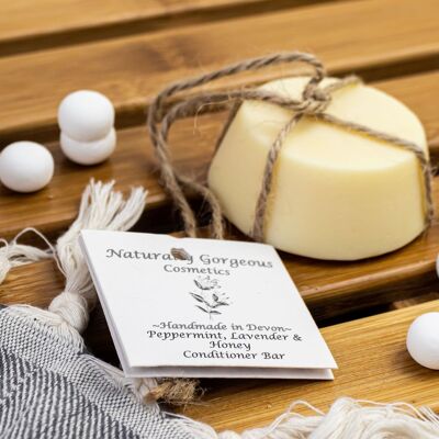Peppermint, lavender and honey solid conditioner bar, with natural essential oils