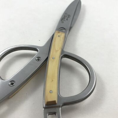 Le Thiers boxwood scissors