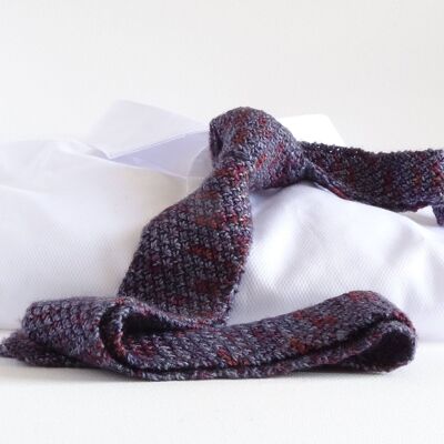 Cravate tricotée à la main Carbon Earth