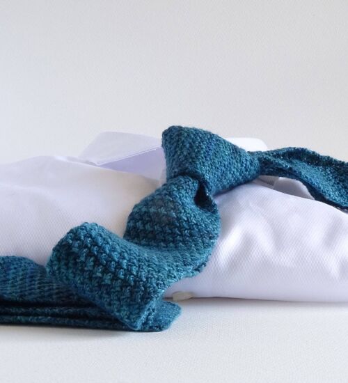 Cerulean Cyan Hand-Knitted Tie