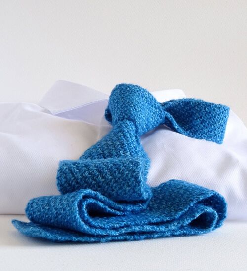 Manganese Blue Hand-Knitted Tie