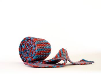 Cravate tricotée à la main Ruby Sky Stripe 2