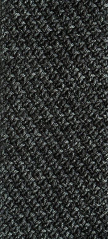 Cravate tricotée à la main en graphite doux 4
