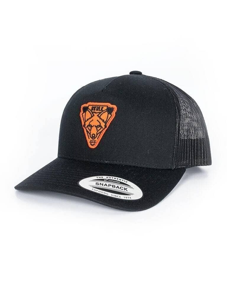 Cap Emblem Black Tile - Black