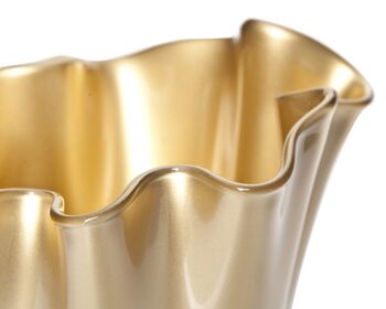 Vase en verre ondulé or métallisé 3